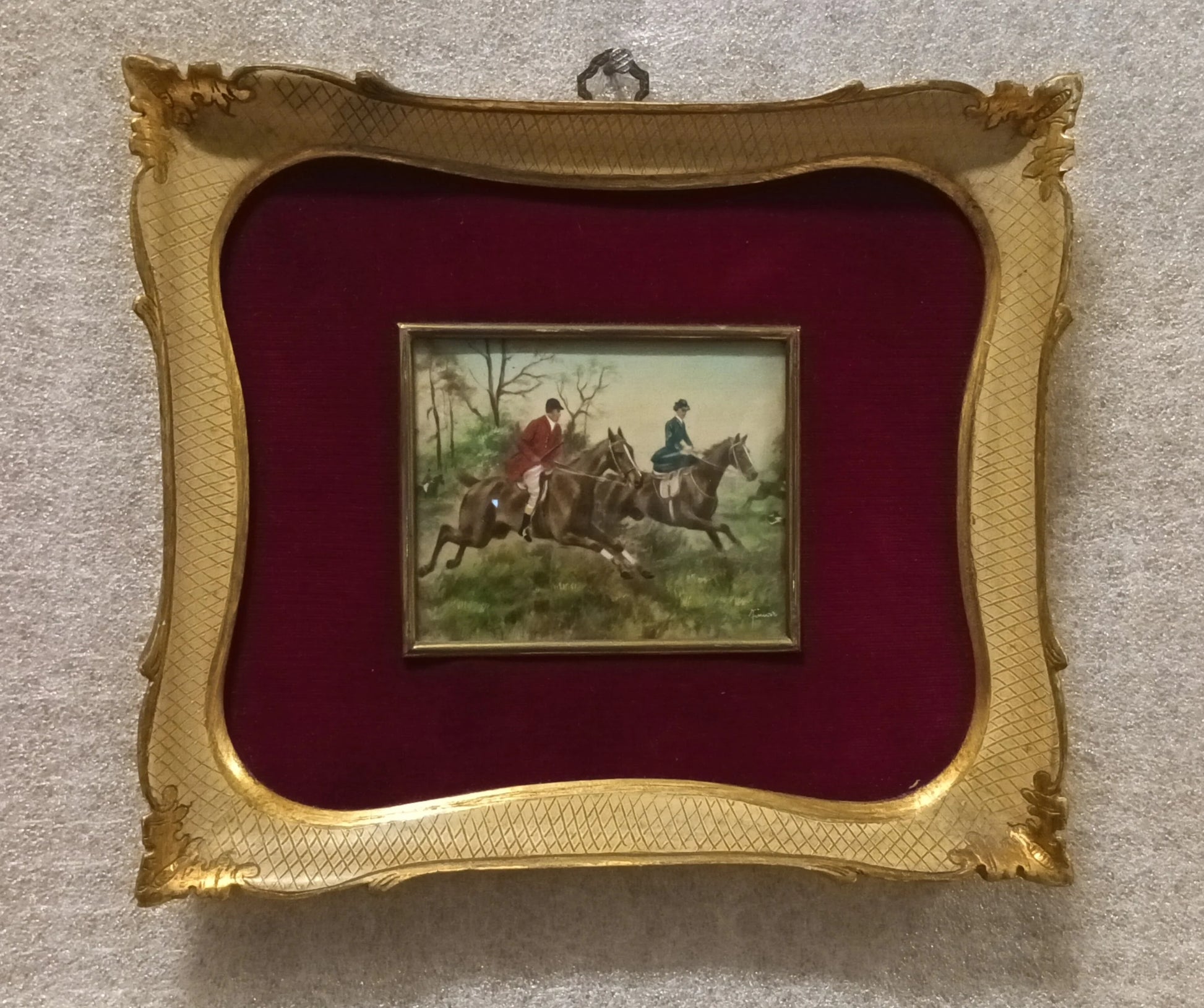 Miniatura olio su tela inglese del xix secolo con straordinaria miniatura firmata su sfondo velluto rosso