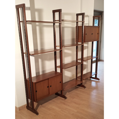 Libreria vintage modulare in teak anni ’60 con scomparti e ante in legno originale