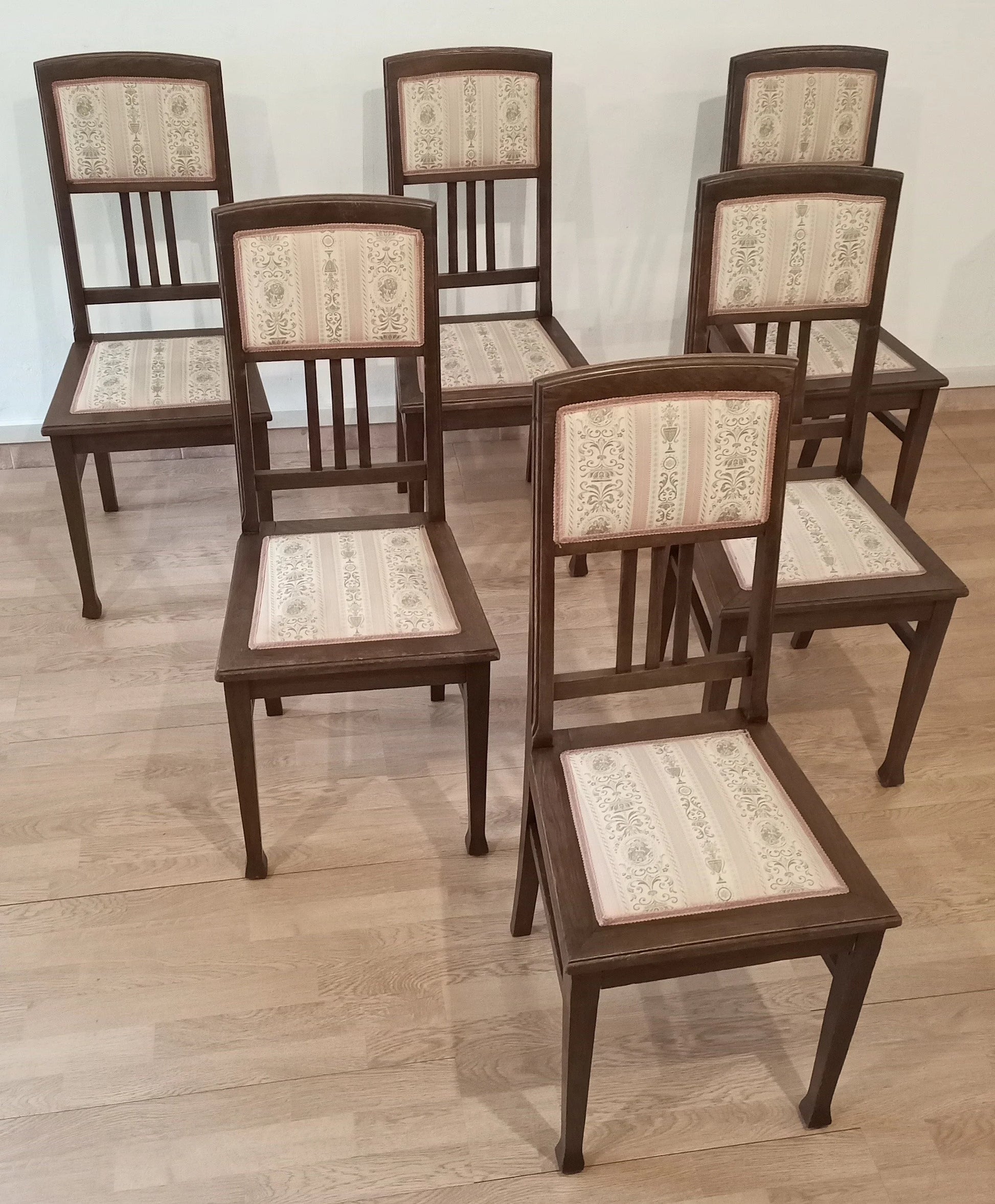 Set di sei sedie pranzo vintage in rovere massello con seduta e schienale imbottiti stile italiano
